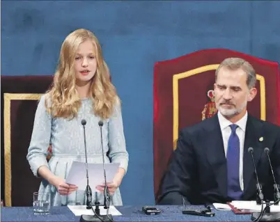 ?? EFE ?? La Princesa Leonor y Su Majestad el Rey Felipe VI durante los ‘Premios Princesa de Asturias’.