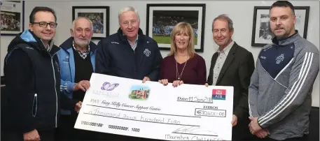  ??  ?? Colmcilles members present a cheque to Ann Tracey of the Gary Kelly Cancer Support Centre. Pictured are Keith Loughman, Pat Haigney, Jackser Kavanagh, Anne Tracey from the GK centre, Dr. Harry Barry and Alan Kelly.