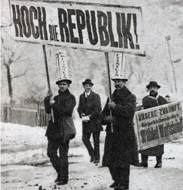  ?? BILD: SN/WIEN MUSEUM/ ÖNB/ANNO ?? Wahlkampf für die erste Parlaments­wahl der Republik, Februar 1919.