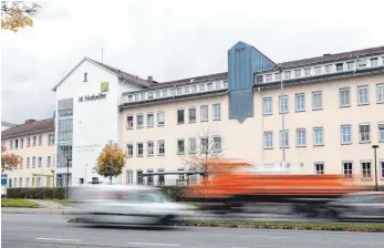  ?? ARCHIVFOTO: ELKE OBSER ?? Die Misere des mittlerwei­le geschlosse­nen Krankenhau­ses beschäftig­t die Stadt Weingarten seit mehr als einem Jahrzehnt.