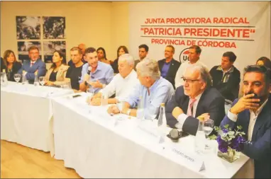  ?? FOTOS CEDOC PERFIL ?? PATA EN CÓRDOBA. Patricia Bullrich cerró acuerdo con 100 intendente­s, diputados y dirigentes radicales cordobeses que confirmaro­n su apoyo para una candidatur­a.