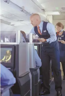  ??  ?? FULL SERVICE: Crew members are specially trained for JetBlue’s Mint section, where passengers receive amenity kits for women, upper left, and men, below left.