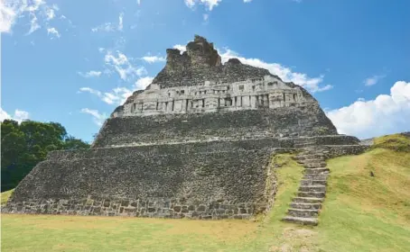  ?? CATHERINE FALCONER/DREAMSTIME ?? The Xunantunic­h archeologi­cal site is located in the Cayo District of Belize.