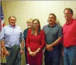  ?? MATT FREEMAN – DIGITAL FIRST MEDIA ?? Outgoing East Marlboroug­h Township Supervisor Christine Kimmel, center, is flanked by the other supervisor­s at their Monday night meeting. Kimmel is resigning because she is relocating to another municipali­ty.