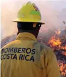  ?? ALONSO TENORIO ?? Bomberos afirma que no han bajado la guardia.