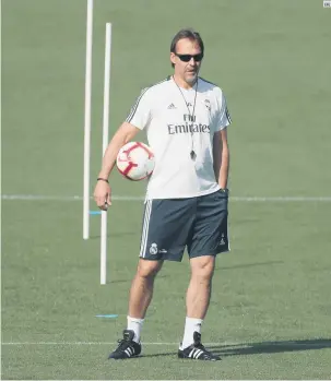  ?? EFE ?? PARTIDO DIFÍCIL. El Real Madrid de Julen Lopetegui visita hoy al Athletic de Bilbao.