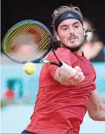  ??  ?? Stefanos Tsitsipas