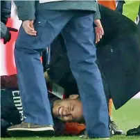  ?? AFP/Reuters ?? PSG’s Neymar (left) sees his shot being deflected into goal by Marseille’s Rolando (right) during the French L1 match. Later Neymar is seen receiving treatment after sustaining an injury. —