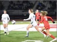  ?? MIKE CABREY — MEDIANEWS GROUP ?? Pennridge’s Anna Croyle heads downfield against Neshaminy during their PIAA-4A semifinal Wednesday.