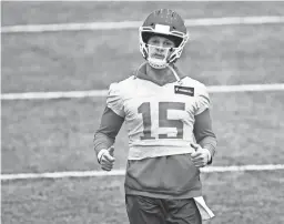  ?? PHOTO/USA TODAY SPORTS HANDOUT ?? Chiefs quarterbac­k Patrick Mahomes is seen during practice last week.