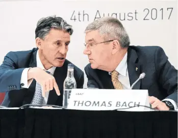  ?? /EFE. ?? Sebastian Coe (izq.) envió una carta al presidente del COI, Thomas Bach.