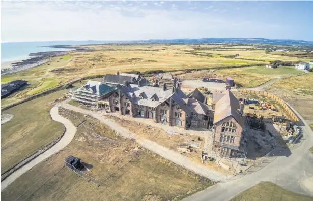  ?? PICTURES: ANTHONY BARBER ?? The building once known as The Rest in Porthcawl is now being transforme­d into apartments