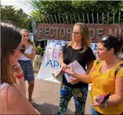  ??  ?? Les parents ont été reçus hier au rectorat de Nice.