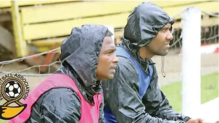  ?? Photo: Fiji FA Media ?? Ba coach, Ronil Kumar, (left) and a Ba official during the Vodafone Fiji Fact in Labasa on November, 2020.