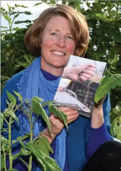  ?? Photo by Domnick Walsh ?? It’s a Listowel Food Fair launch for Lisa Fingleton’s book The Local Food Project - sharing her expertise in sourcing the healthiest and most local of good foods.