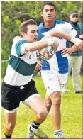  ?? Picture: IVOR MARKMAN ?? MY BALL: Cillie fullback Grant Walters breaks with the ball as Westering’s Buddy Jeptha looks on