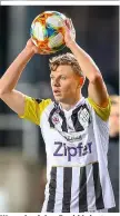  ??  ?? Wunschspie­ler: Rapid kriegt LASK-Außenspiel­er Ullmann