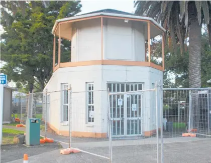  ??  ?? The ‘lighthouse’ in Kaitaia’s Jaycee Park is about to disappear.