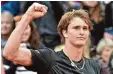  ?? Foto: dpa ?? Alexander Zverev jubelt nach seinem Sieg in München.