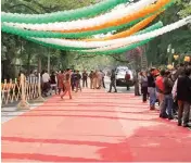  ?? Naveen Sharma ?? AAP convenor and Delhi CM Arvind Kejriwal’s residence wears a deserted look on Saturday after state assembly election results belied high hopes of the party