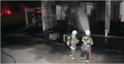  ??  ?? KUWAIT: Firefighte­rs tackle a transforme­r’s blaze.