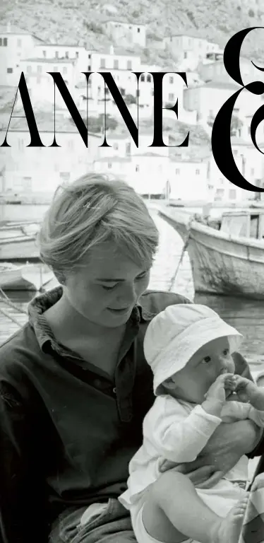  ??  ?? Marianne Ihlen with her son Axel, sat beside Leonard Cohen in Hydra, Greece, October 1960