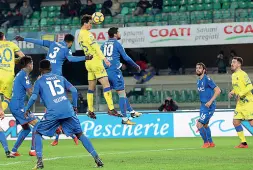  ??  ?? Bomber
Il gol di Inglese al Bologna, il settimo in campionato per l’attaccante destinato a passare al Napoli al mercato di gennaio.