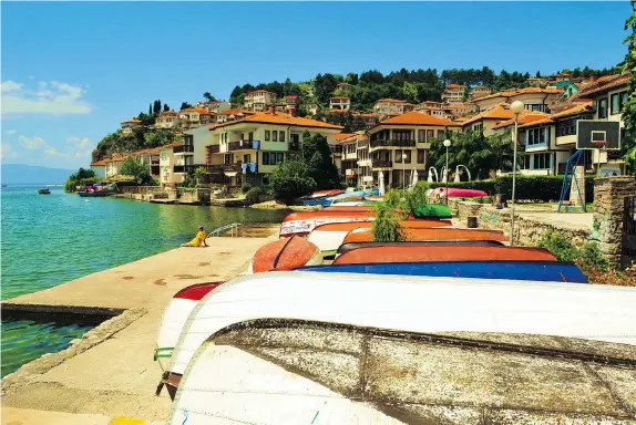  ?? PHOTOS: DANIEL WOOD/For Vancouver Sun ?? The medieval town of Ohrid and its turquoise lake is Macedonia’s leading tourist attraction.