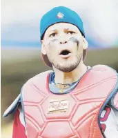  ?? Archivo ?? Yadier Molina, a la derecha, criticó la posición del dirigente del Equipo Nacional, Eddie Casiano, de querer sacar jugadores de la 'burbuja'en medio de la pandemia.