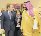  ?? FOTOS AFP ?? Mohammed bin Salman recibió el jueves al presidente Macron, de Francia.