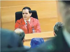  ??  ?? ► El juez José Ignacio Rau en el tribunal de Temuco.