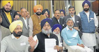  ?? KESHAV SINGH/HT ?? SAD chief Sukhbir Singh Badal with party MLAS and others at Vidhan Sabha on Tuesday.