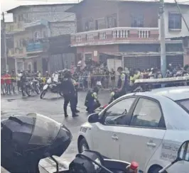  ??  ?? k Un joven de 16 años fue baleado en el bloque 10 de Bastión, en el noroeste.