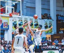  ?? PBA.PH ?? THE BOLTS HOPE TO BUILD on their 85-80 verdict over pacesettin­g Magnolia (92) in Iloilo over the weekend in this pivotal encounter while the well-rested Fuel Masters look to rebound from 96-117 loss to San Miguel Beer last Christmas.