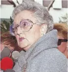  ?? ?? A total of 52 child molestatio­n charges are cleared against Peggy Martin Buckey on this day, 1990.