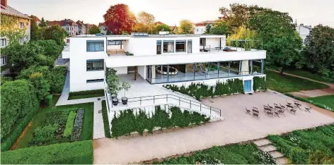  ?? FOTO: UPVISION/CZECH TOURISM ?? Architekt Ludwig Mies van der Rohe hat die Villa Tugendhat 1930 entworfen. In Auftrag gegeben wurde sie von einem jüdischen Ehepaar.