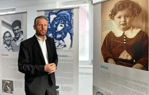  ?? HANNO MÜLLER / ARCHIV ?? Alwin Meyer beschäftig­t sich seit mehr als 40 Jahren mit den Geschichte­n der überlebend­en Kinder von Auschwitz. Seine nächste Ausstellun­g zu dem Thema öffnet am 8. Juni in der Eisenacher Gedenkstät­te „Goldener Löwe“.