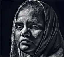  ?? BANDEEP SINGH ?? FACE OF SORROW Bilkis Bano says the release of the convicts has “left her numb”