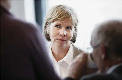  ?? FOTO: KRISTOFFER ÅBERG/HBL-ARKIV ?? ■ Anna-Maja Henriksson säger att SFP ska gå framåt i kommunalva­let. Ett mål är att ta hem en fullmäktig­eplats i kommuner där man inte har en för närvarande. I vårens val ställer SFP för första gången upp kandidater i Tavastehus och Riihimäki, och för första gången på över 20 år i Kouvola och Lahtis.