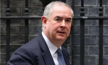  ?? Photograph: Mark Thomas/Rex/Shuttersto­ck ?? Geoffrey Cox, the attorney general, told ministers on Tuesday that if the UK insisted on the rightto unilateral­ly end a backstop, it increased therisk of no deal.