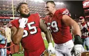  ?? Scott Strazzante / The Chronicle 2022 ?? San Francisco linemen Aaron Banks (left) and Mike McGlinchey will face a challenge in Philadelph­ia.
