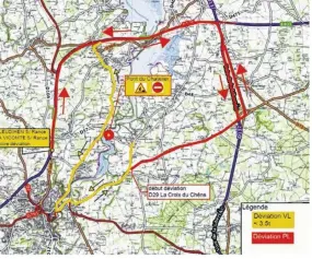  ??  ?? Une déviation routière sera mise en place du 17 janvier au 14 avril. Le pont du Chatelier sera maintenu en position fermée durant toute la durée des travaux. Les plaisancie­rs qui ne peuvent passer qu’avec le pont ouvert sont invités à prendre leurs...