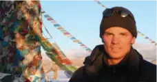  ??  ?? Eric Arnold is one of about 100 people returning to climb Mount Everest. Arnold was nearly killed by an avalanche caused by an earthquake in 2015.