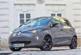  ??  ?? Zumindest im Winter schafft der Renault Zoe keine 400 und auch keine 300 Kilometer. 280 Kilometer sind aber auch ganz okay.