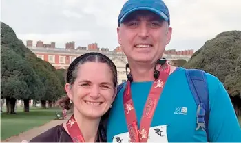  ?? ?? Janet and Chad Fitzgibbon who took on the Hampton Court 10k on Sunday.