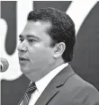  ??  ?? Explica. Reyes Flores, delegado del gobierno federal en Coahuila.