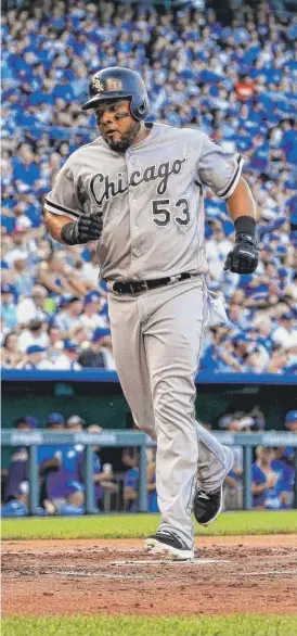  ??  ?? Melky Cabrera cracked a solo homer in the third inning Saturday as part of a 4- for- 4 night against the Royals. Cabrera raised his batting average to .296.
| GETTY IMAGES