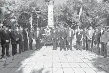  ?? /SOFY RAMÍREZ ?? El Ayuntamien­to de Lerdo conmemoró el 213 aniversari­o del natalicio de don Benito Juárez