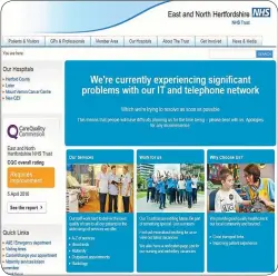  ?? CEDOC PERFIL ?? El aviso que aparecía a los usuarios exigiendo dinero para recuperar la informació­n. El NHS británico y su advertenci­a.