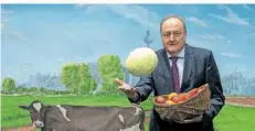  ?? FOTO: SOEREN STACHE/DPA ?? Joachim Rukwied, Präsident des Deutschen Bauernverb­ands auf der Agrarmesse Grüne Woche: Es werden 1400 Aussteller erwartet.